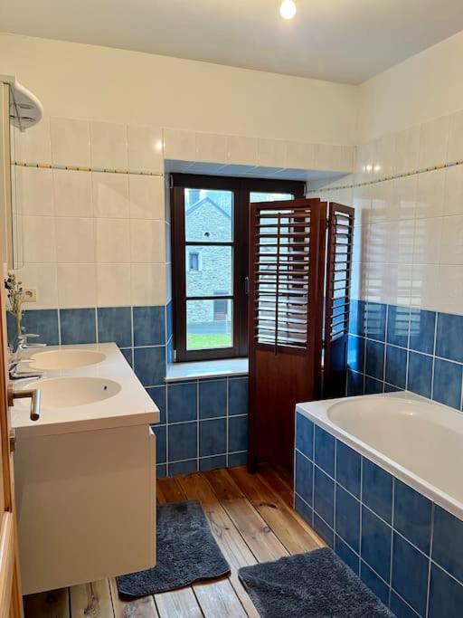 ליבין Charmante Maison De Caractere A 2Km De Redu מראה חיצוני תמונה